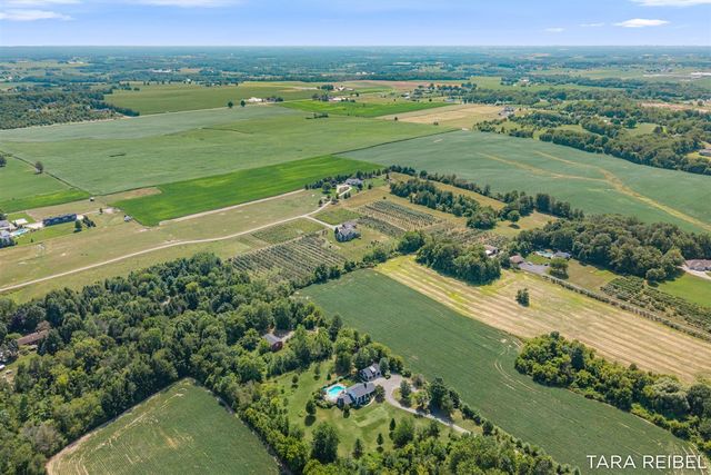 990 Riley Street, Hudsonville, MI 49426