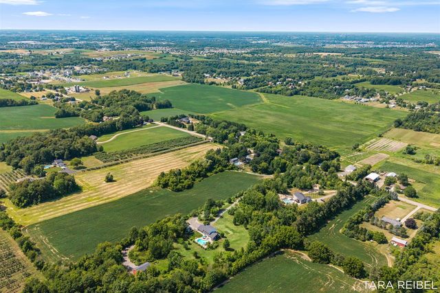 990 Riley Street, Hudsonville, MI 49426