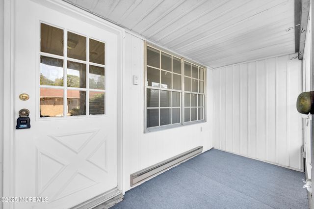 20 Yorkshire Court E, Manchester, NJ 08759