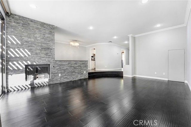 5243 Yarmouth 31, Encino (los Angeles), CA 91316