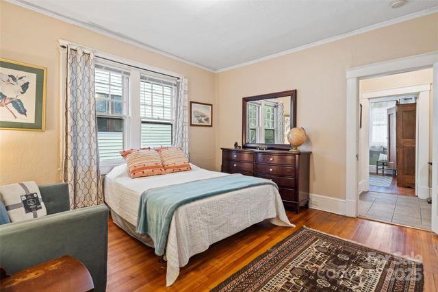 75 Cherry Street N, Asheville, NC 28801