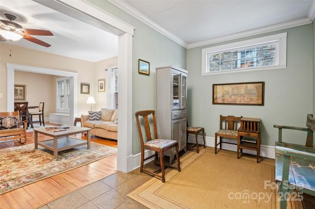 75 Cherry Street N, Asheville, NC 28801