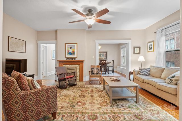 75 Cherry Street N, Asheville, NC 28801