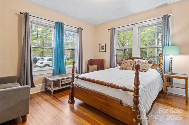 75 Cherry Street N, Asheville, NC 28801