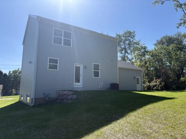 W1320 Highland BOULEVARD, Genoa City, WI 53128