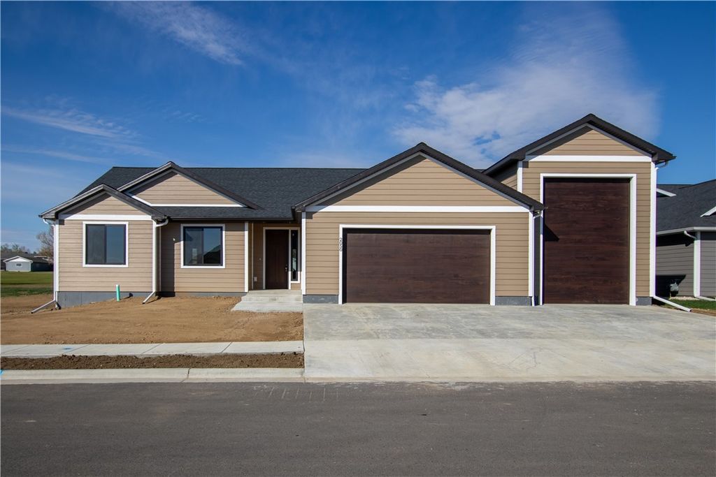 2050 Cypress Point, Billings, MT 59105