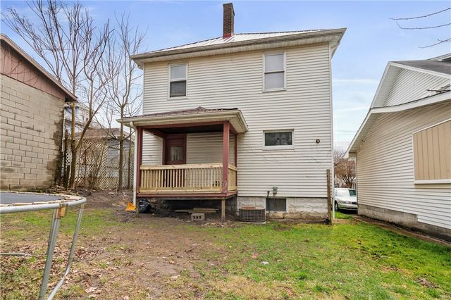 11 E Moody Ave, New Castle, PA 16101