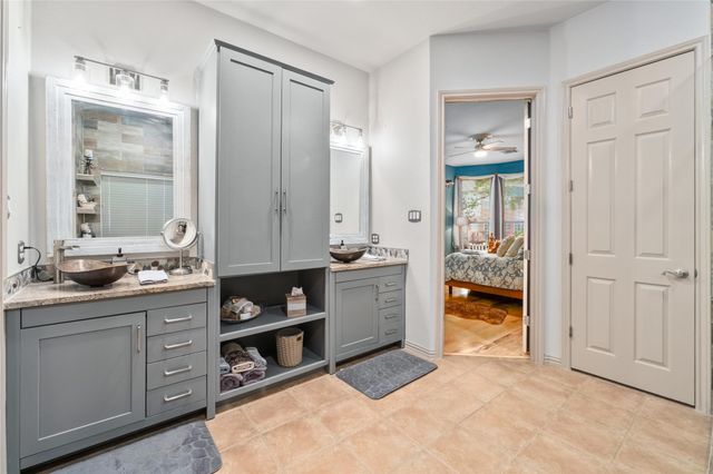 2107 Hilton Head DR, Round Rock, TX 78664