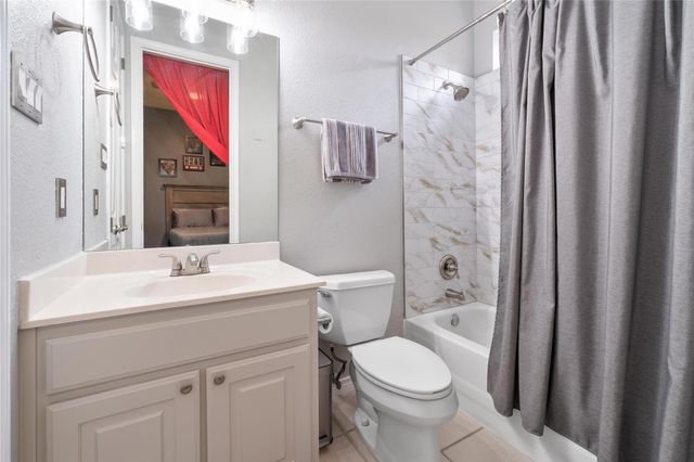 2107 Hilton Head DR, Round Rock, TX 78664