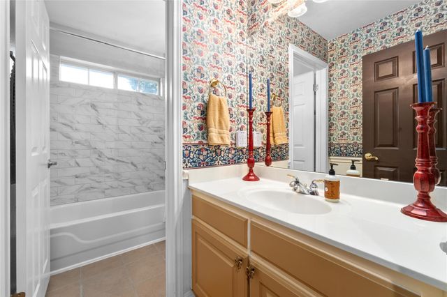 2107 Hilton Head DR, Round Rock, TX 78664