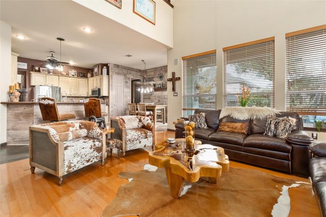 2107 Hilton Head DR, Round Rock, TX 78664