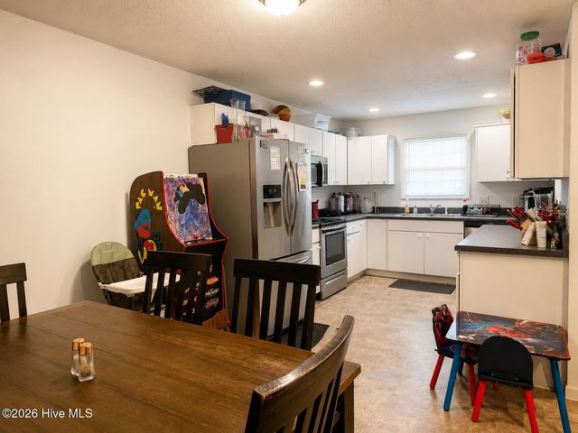 155 Pecan Lane, Aberdeen, NC 28315