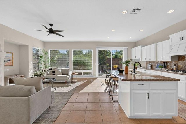 1624 Daunting Dr, El Dorado Hills, CA 95762