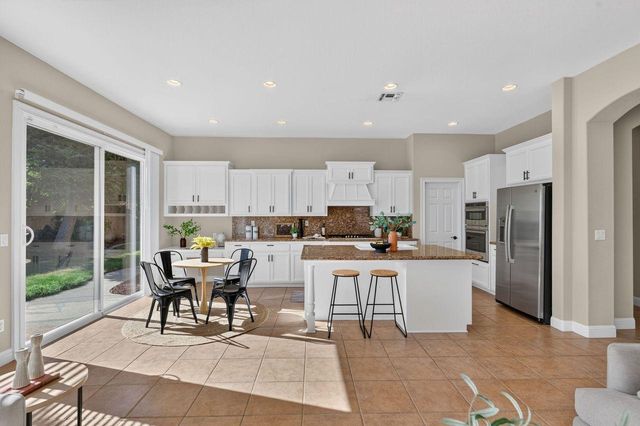 1624 Daunting Dr, El Dorado Hills, CA 95762
