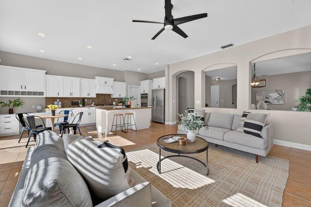 1624 Daunting Dr, El Dorado Hills, CA 95762