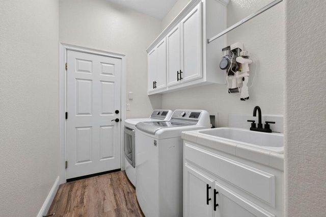 1624 Daunting Dr, El Dorado Hills, CA 95762