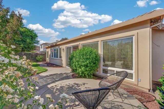 1624 Daunting Dr, El Dorado Hills, CA 95762