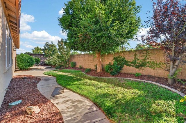 1624 Daunting Dr, El Dorado Hills, CA 95762