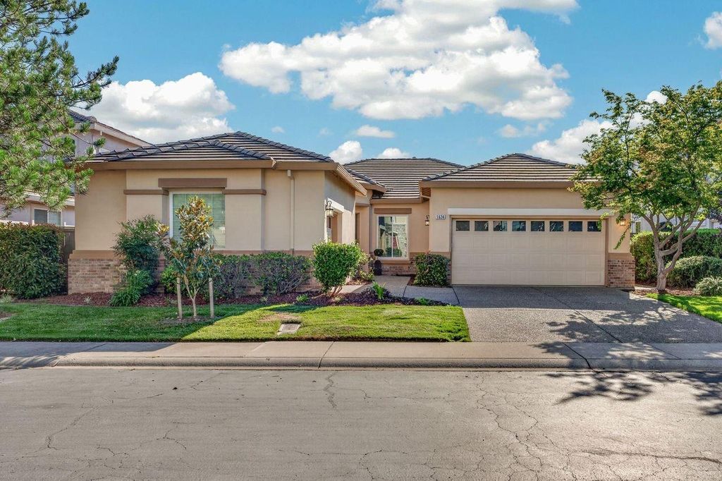 1624 Daunting Dr, El Dorado Hills, CA 95762
