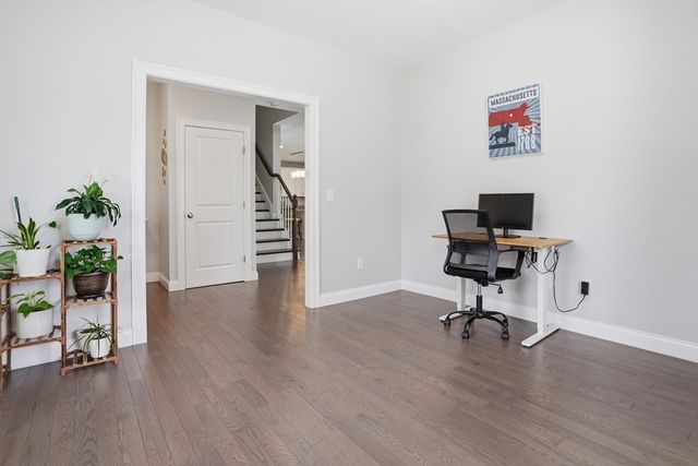 11 Lilac Avenue, Bellingham, MA 02019