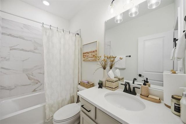 252 Persimmon Drive, Canton, GA 30115