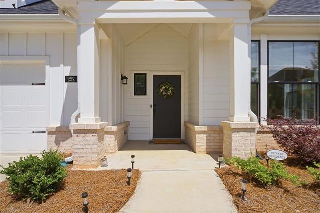 252 Persimmon Drive, Canton, GA 30115