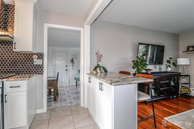 496 Outlook Avenue, Colonia, NJ 07067