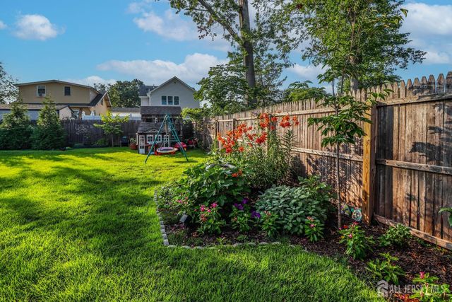 496 Outlook Avenue, Colonia, NJ 07067