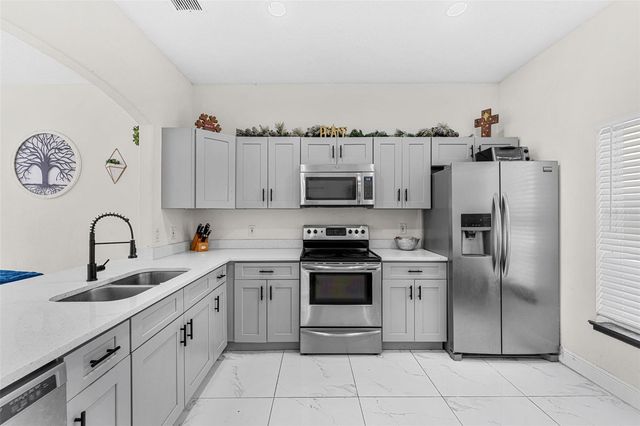 1304 TIMBERBEND CIRCLE, Orlando, FL 32824