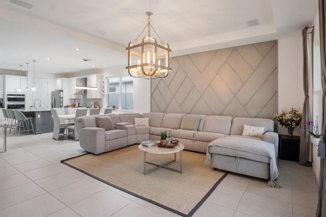 12744 SW Eleanor Drive, Port St. Lucie, FL 34987
