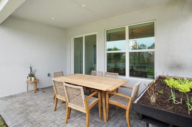 12744 SW Eleanor Drive, Port St. Lucie, FL 34987