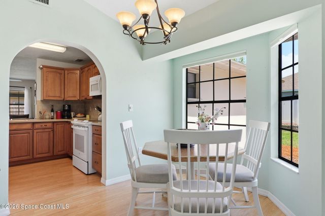 942 Pineland Drive, Rockledge, FL 32955