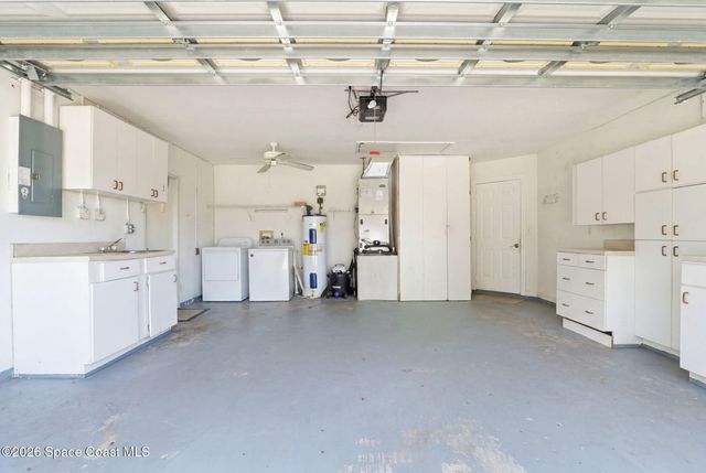 942 Pineland Drive, Rockledge, FL 32955
