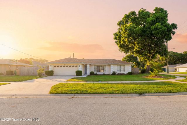 942 Pineland Drive, Rockledge, FL 32955