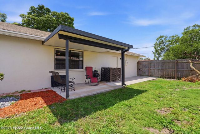 942 Pineland Drive, Rockledge, FL 32955