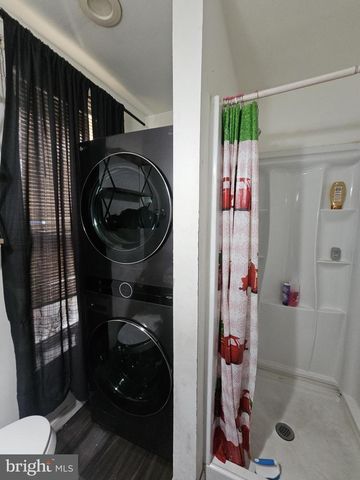 902 W SOMERSET ST, Philadelphia, PA 19133