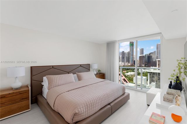 2101 NE Brickell Ave 2302, Miami, FL 33129