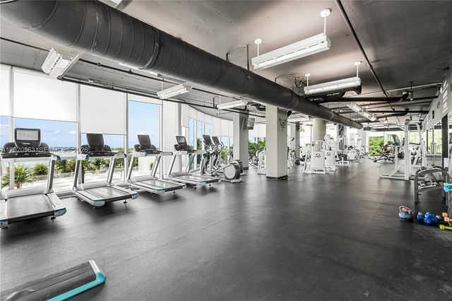 2101 NE Brickell Ave 2302, Miami, FL 33129