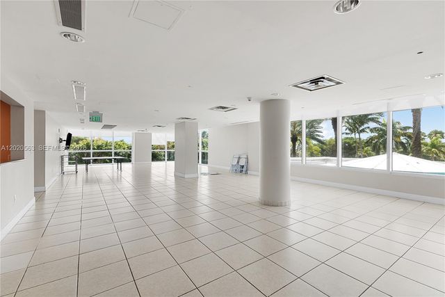 2101 NE Brickell Ave 2302, Miami, FL 33129
