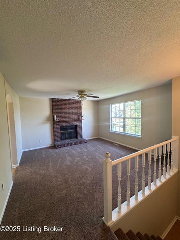 465 Wagon Wheel Trail, Radcliff, KY 40160