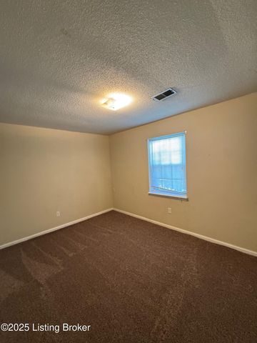 465 Wagon Wheel Trail, Radcliff, KY 40160