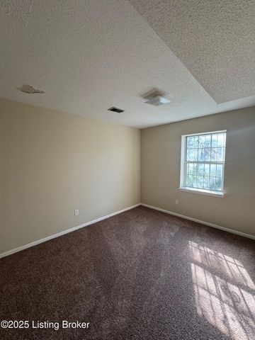 465 Wagon Wheel Trail, Radcliff, KY 40160