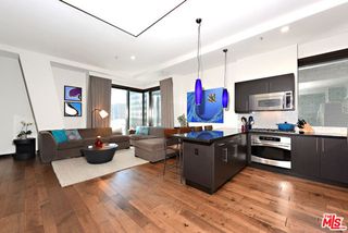 655 S Hope Street 1205, Los Angeles, CA 90017