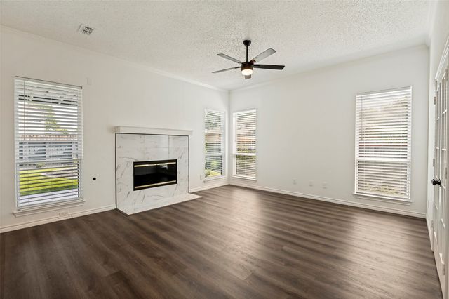 1420 Dudley Drive, Carrollton, TX 75007