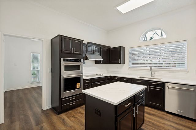 1420 Dudley Drive, Carrollton, TX 75007