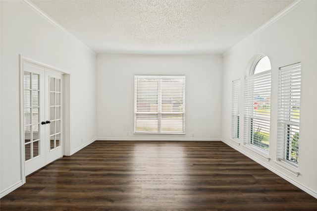 1420 Dudley Drive, Carrollton, TX 75007