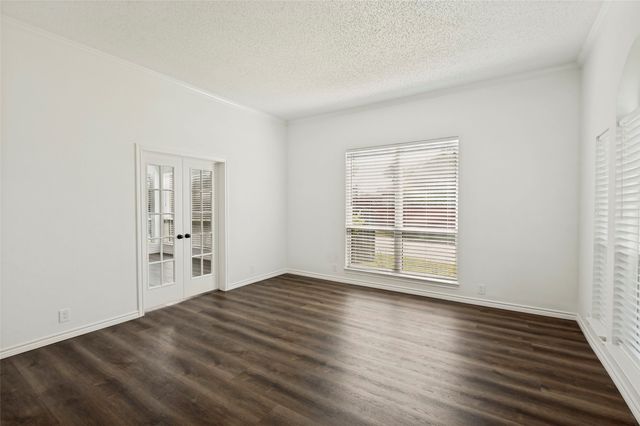 1420 Dudley Drive, Carrollton, TX 75007