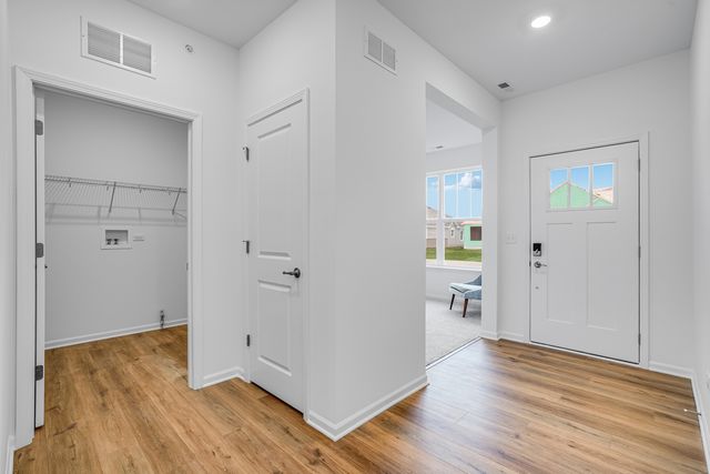 12246 Barcroft Circle, Huntley, IL 60142