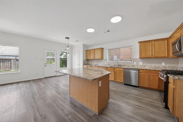 1318 Hawks Nest Drive, Houston, TX 77067