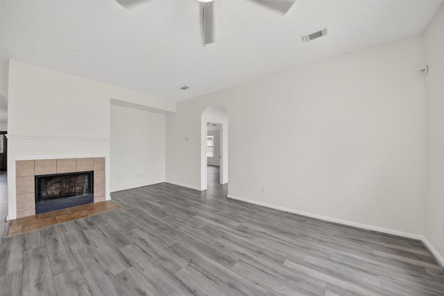 1318 Hawks Nest Drive, Houston, TX 77067